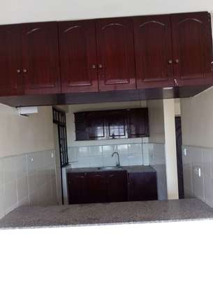 2 Bed Apartment with Lift in Highrise image 1