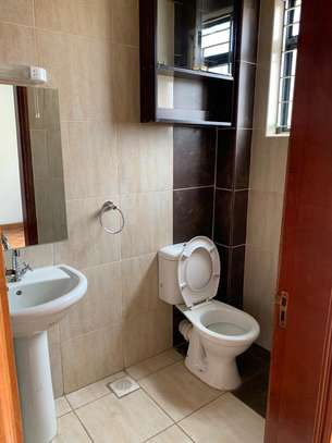 3 bedroom apartment all ensuite with a dsq in kilimani image 6
