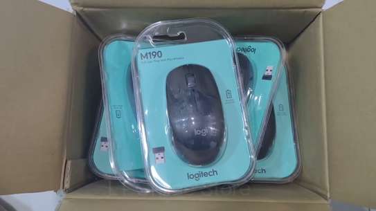 Logitech M190 Wireless Mouse image 2