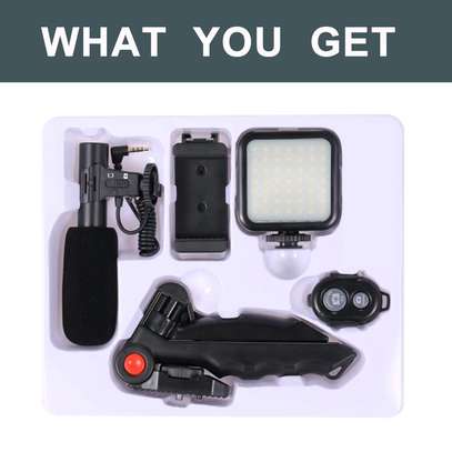 Smart Phone Vlogging Kit With Lights+ Microphone image 2