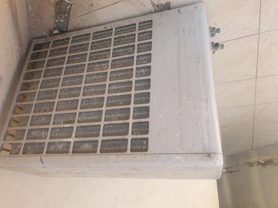 Air conditioner image 4