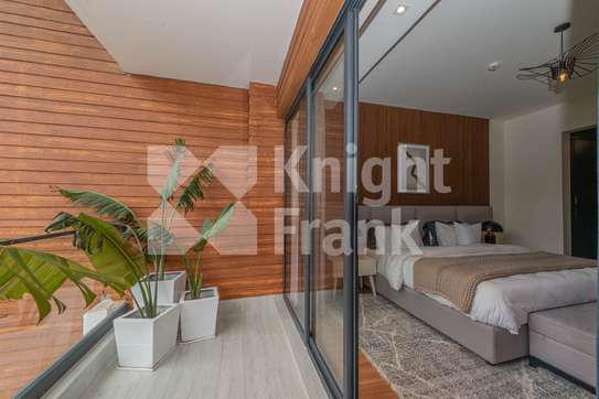 1 Bed Apartment with En Suite at Riverside Drive image 6