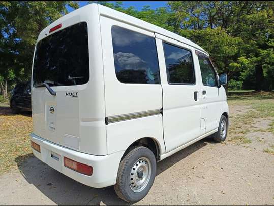 Daihatsu Hi jet image 2