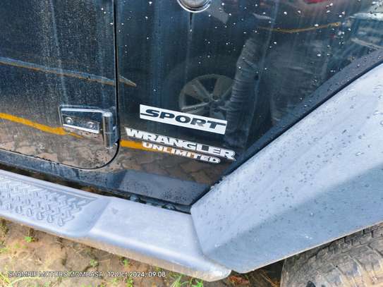 Jeep wrangler Sahara sport 2018 image 1