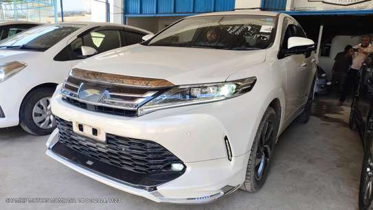 Toyota Harrier white 2018 sport turbo 4wd image 2