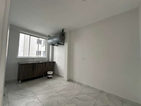 Serviced 3 Bed Apartment with En Suite in Westlands Area image 11