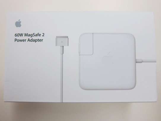 Macbook Pro Retina 60W Magsafe 2 power adapter-Original image 1