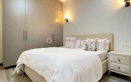 3 Bed Apartment with En Suite in Parklands image 11