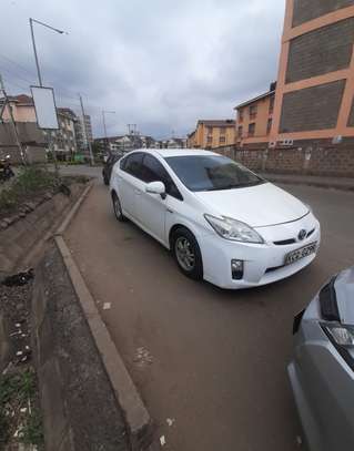 Toyota Prius Hybrid 2011, Clean with warranty image 2
