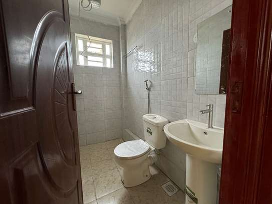 2 Bed Apartment with En Suite in Kamakis image 15