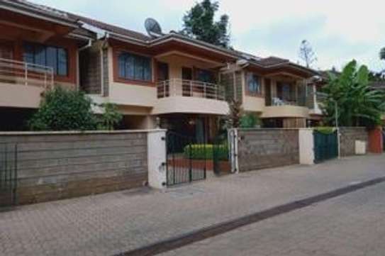 5 Bed Townhouse with En Suite at Lavington Green image 10
