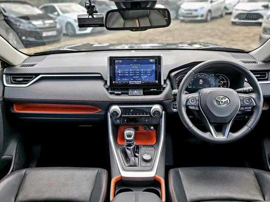 2019 Toyota RAV4 in Nairobi image 4