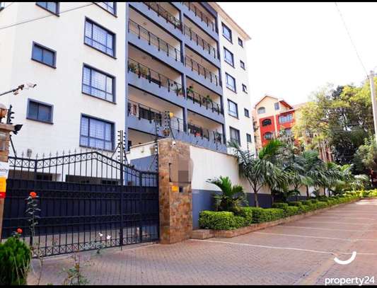 2 Bed Apartment with En Suite at Rhapta Road Side image 2