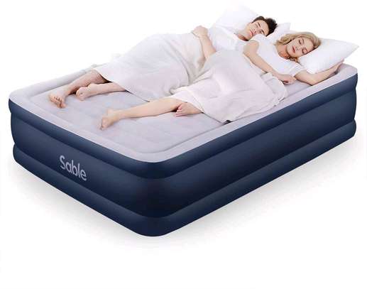 Double Air mattress image 1