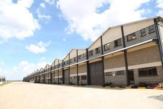 8,500 ft² Warehouse with Aircon in Athi River image 2