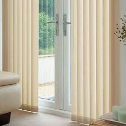 Window blinds available in different colors,Free instalation image 10