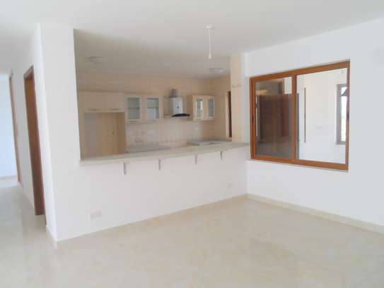3 Bed Apartment with Aircon in Nyali Area image 2