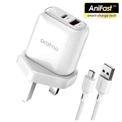 ORAIMO FAST CHARGER image 3