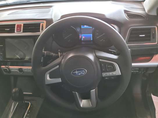 2016 Outback image 7