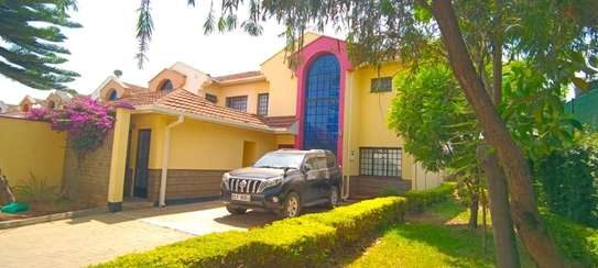 4 Bed Townhouse with En Suite at Near Wilson image 3