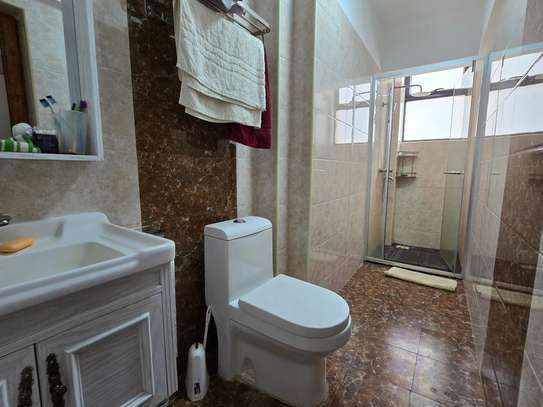 2 Bed Apartment with En Suite at Dennis Pritt Road image 7