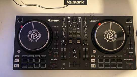 NUMARK MIXTRACK PRO FX DJ Controller image 1