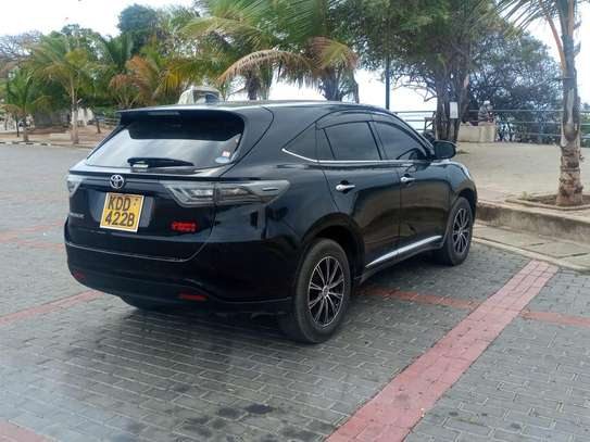 Toyota Harrier for Hire image 4