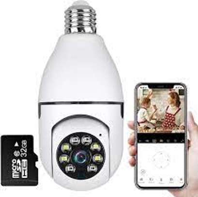 PTZ Wireless Security Surveillance Bulb Camera image 3