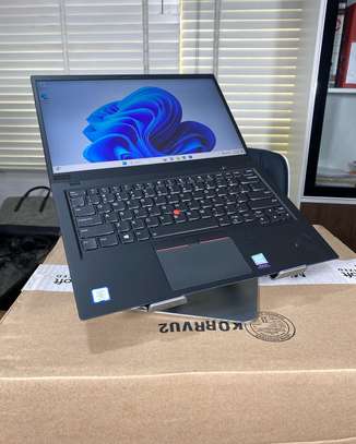 Lenovo ThinkPad X1 Carbon i7 8th Gen 16GB RAM, 512GBSSD image 1