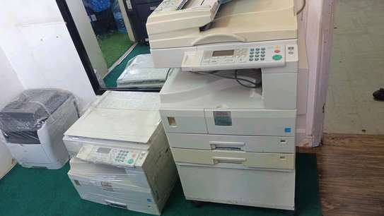 Printer  a4 a3 photocopies machine ricoh mp 2000 image 1