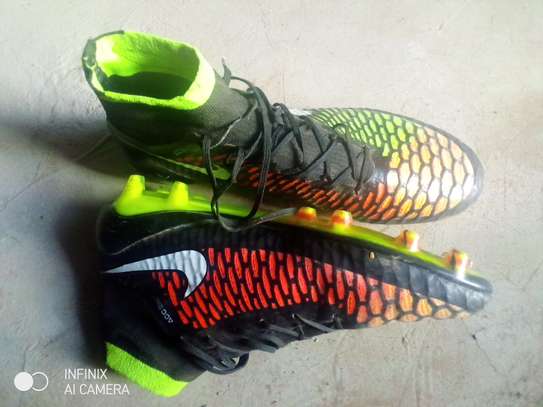 Magista nike sport boots. image 1