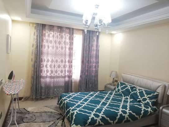 Serviced 3 Bed Apartment with Swimming Pool in Kilimani image 16