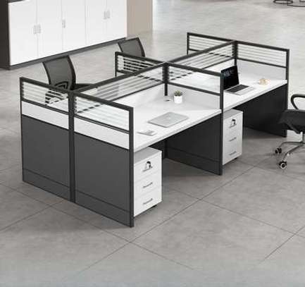 Premium 4-Person Modular Office Cluster image 6