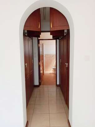 3 Bed Apartment with En Suite at Off Mvuli Road image 15