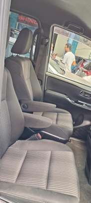Toyota VoxY Si White 2018 2wd image 9