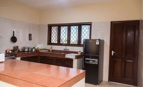 Furnished 2 Bed Apartment with En Suite in Nyali Area image 9