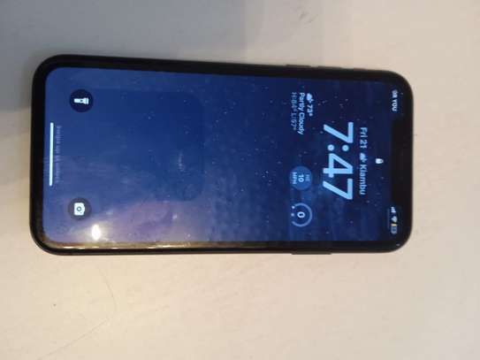 iPhone 11 no cracks, brand As new image 3
