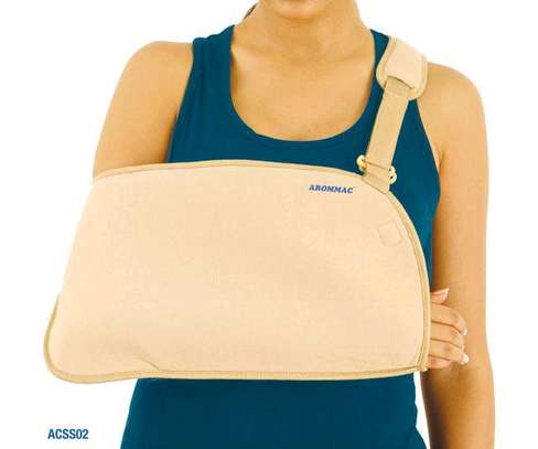 Arommac Deluxe Arm Sling Pouch Kenya image 1