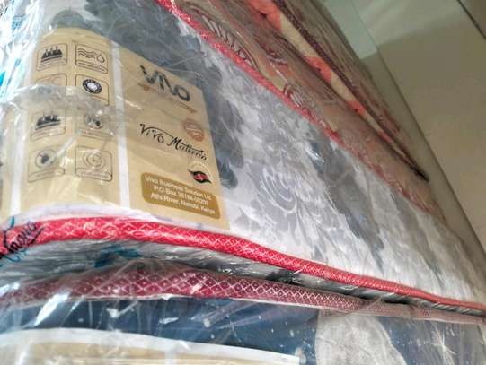 Call it vivo! 5 * 6,8inch thick Heavy Duty Quilted Mattress image 3