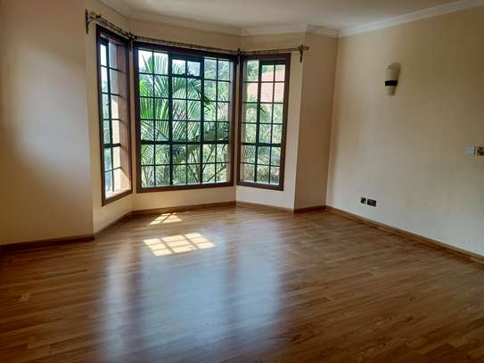 4 Bed Townhouse with En Suite at Njumbi Rd image 14