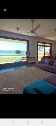4 Bed Villa with En Suite at Kilifi image 7
