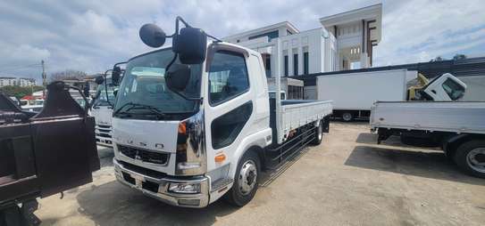 Mitsubishi fuso image 3