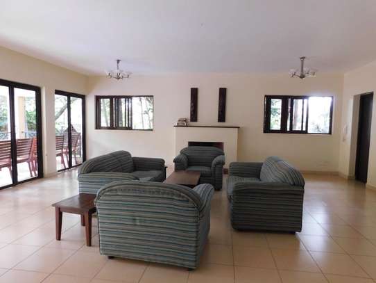 4 bedroom apartment for rent in Riverside image 12