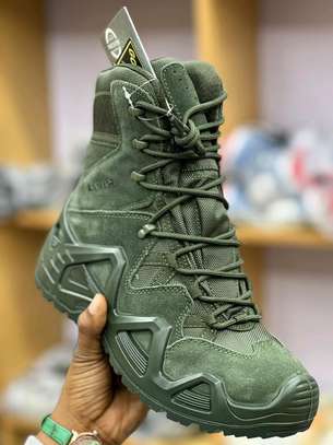 Lowa discount boots desert