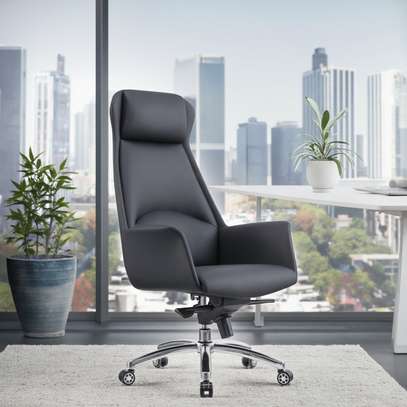 High-Back Office Chair image 11