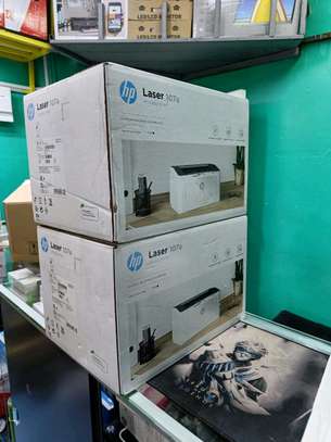 Hp laser 107a printer image 1
