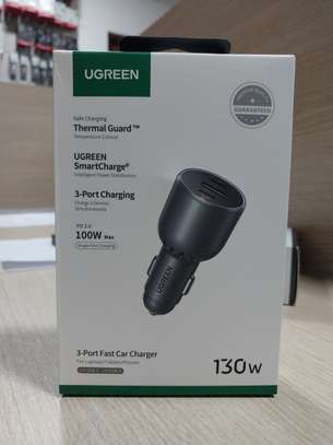 UGREEN 130W 3 Ports Car Charger (USB A, C) image 3
