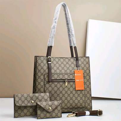 LARGE TOTE WOMEN'S HANDBAGS image 12