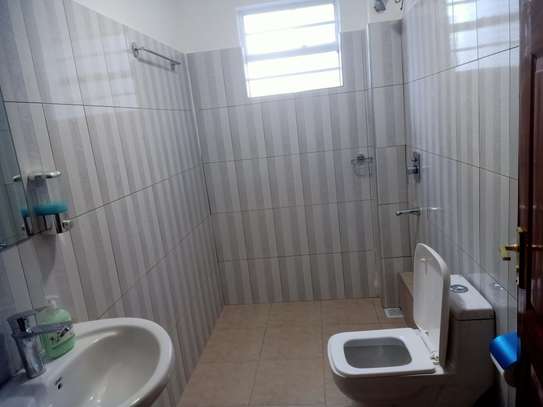3 Bed House with En Suite at Naroro image 10