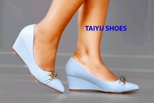 Taiyu
Size 36-42
Ksh 2199 image 2